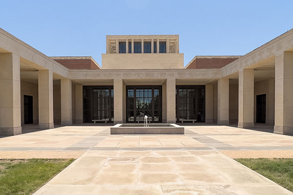 Entrance to the George W. Bush Library