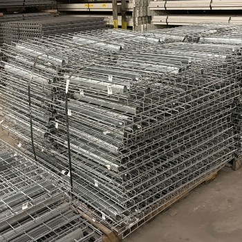 24" x 46" Used Wire Deck - Standard Full Step