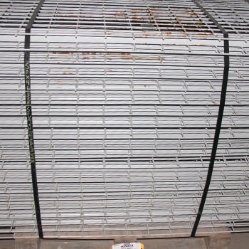 54” x 46” Used Wire Deck - Drop In - Standard Full Step