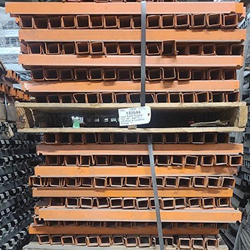 42” Used Pallet Support - Roll-In