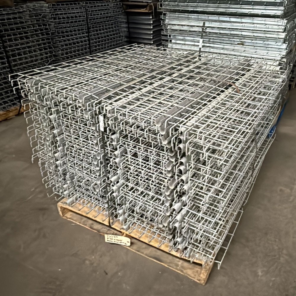 42” x 46” Used Wire Deck - Drop In - Standard Full Step