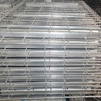 24" x 46" Wire Deck - Standard Full Step