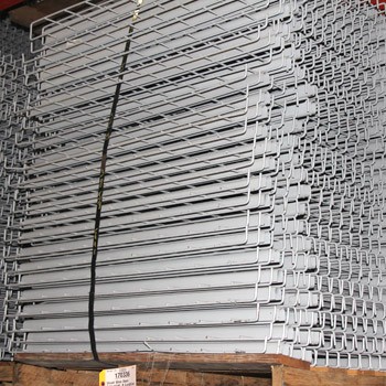 42” x 52” Used Wire Deck - Drop In - Standard Full Step