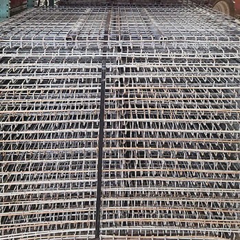 48” x 58” Used Wire Deck - Standard Full Step 48” x 58” Used Wire Deck - Standard Full Step