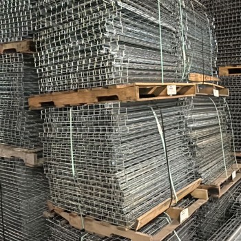 42" x 38" Used Wire Deck - Drop In - Standard Full Step