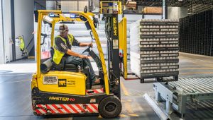 Warehouse Safety Tips: Keep Your Employees Safe Warehouse Safety Tips: Keep Your Employees Safe